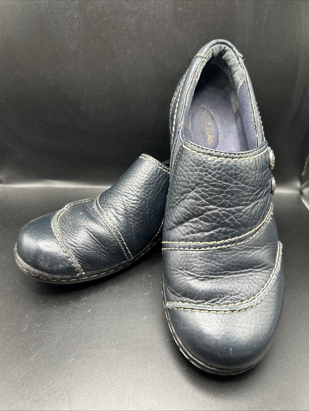Clarks Bendables Womens 7.5 Navy Leather Comfort Loafers Casual Shoes Buttons